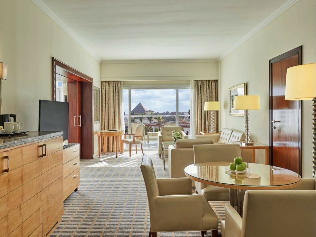 Steigenberger Pyramids Cairo Hotel Al Kawm al Akhdar Luaran gambar Suite at the Grand Hyatt Cairo